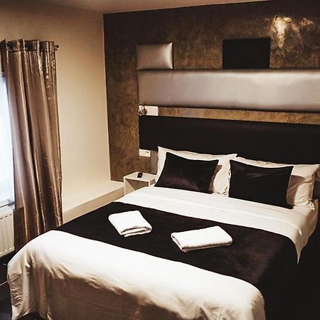 Hotel Onyx Expo Jette 外观 照片