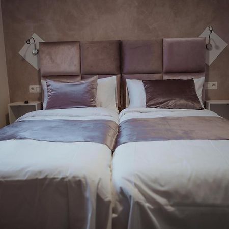 Hotel Onyx Expo Jette 外观 照片