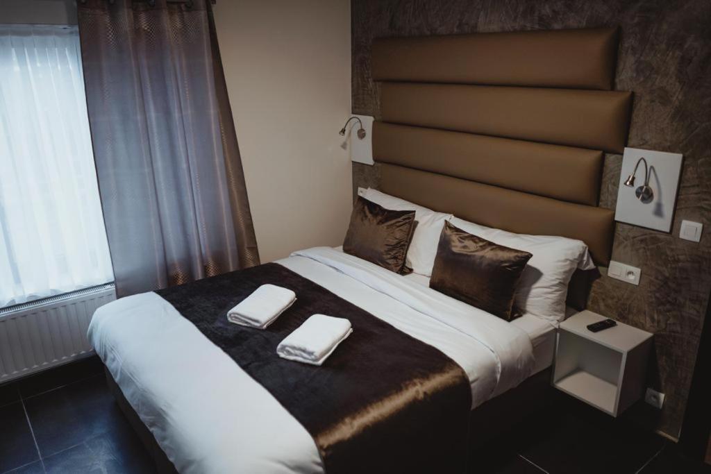 Hotel Onyx Expo Jette 外观 照片